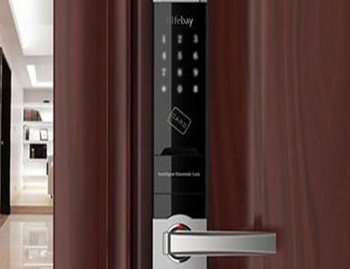 保定24小时上门开锁公司