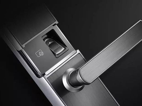 保定24小时上门开锁公司